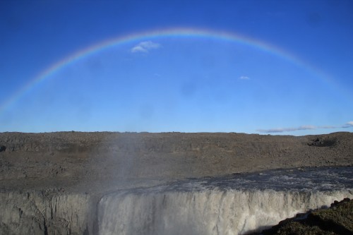 Detifoss mit Regenbogen