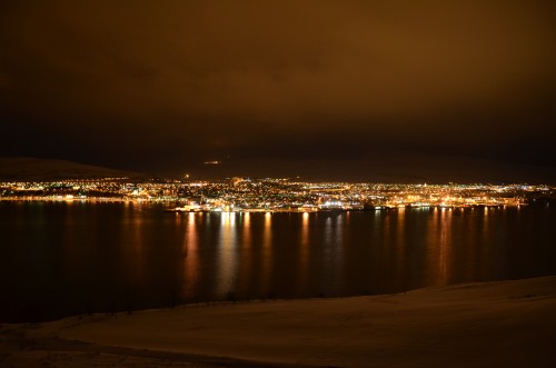 Akureyri bei Nacht